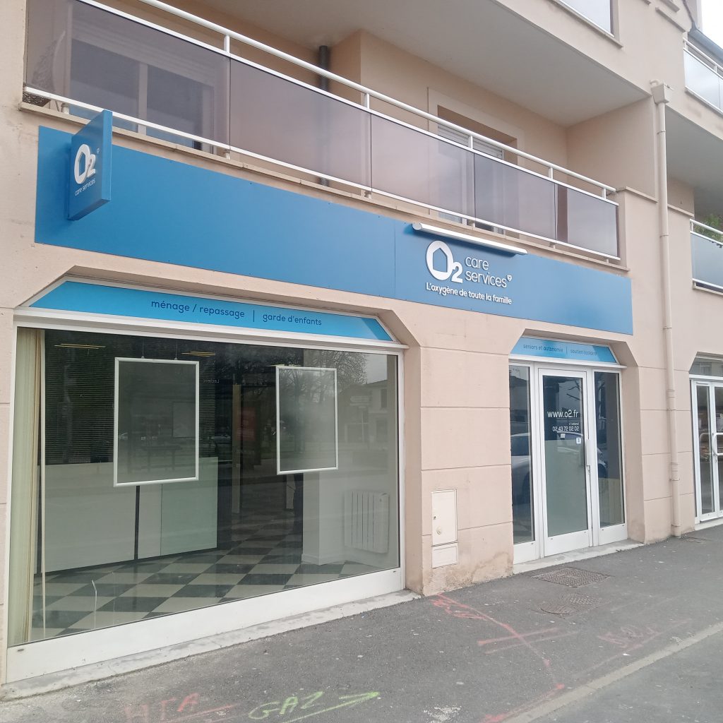 Enseigne Lumineuse Agence O2 Ozoir-la-Ferrière 77330