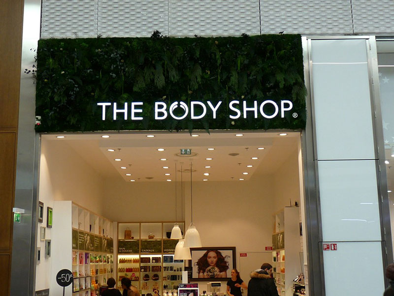 Enseignes Réseaux de magasins pour la boutique The Body Shop à Aeroville (95) - AFE 94