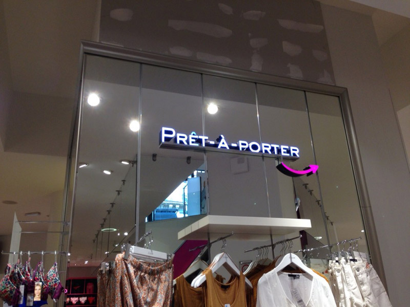 Signalétique Lumineuse vitrine pour Etam Ling à Paris (75) - AFE 94