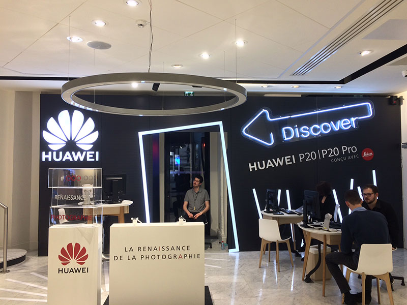 Enseigne Signalétique Lumineuse Huawei en Seine-et-Marne - AFE 94