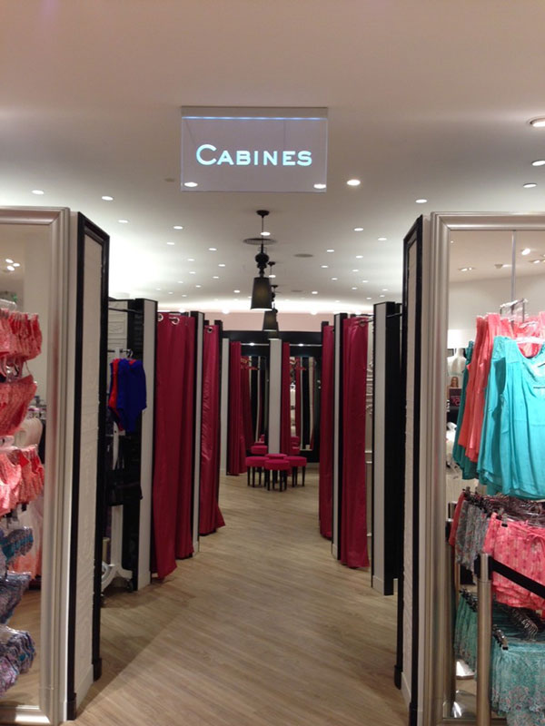 Signalétique lumineuse Cabine pour Etam en Seine-et-Marne (77) - AFE 94