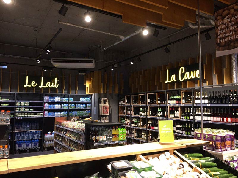 Enseigne Signalétique Lumineuse Magasins en Seine-et-Marne -AFE 94