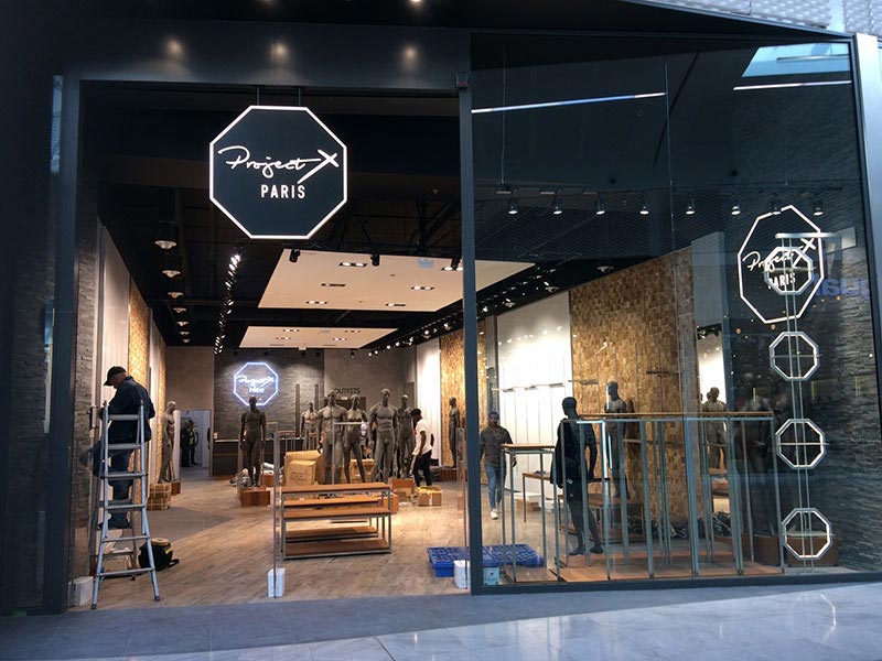 Enseignes Réseaux de magasins pour ProjectX à Aeroville (95) - AFE 94