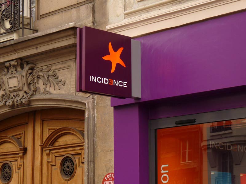 Enseigne Drapeaux Double Faces pour Incidence - AFE 94