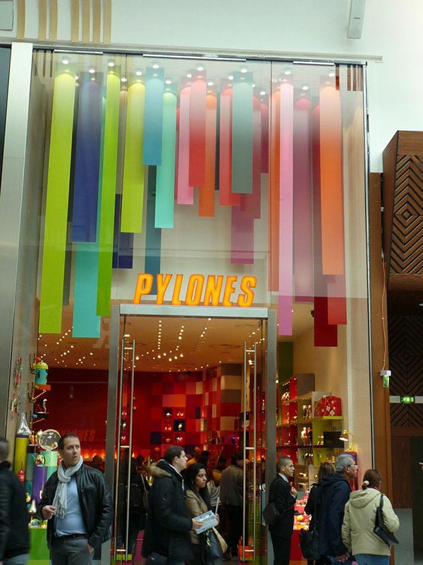 Signalétique Bandes décor suspendues, dibons laqués à Aéroville (95) - AFE 94