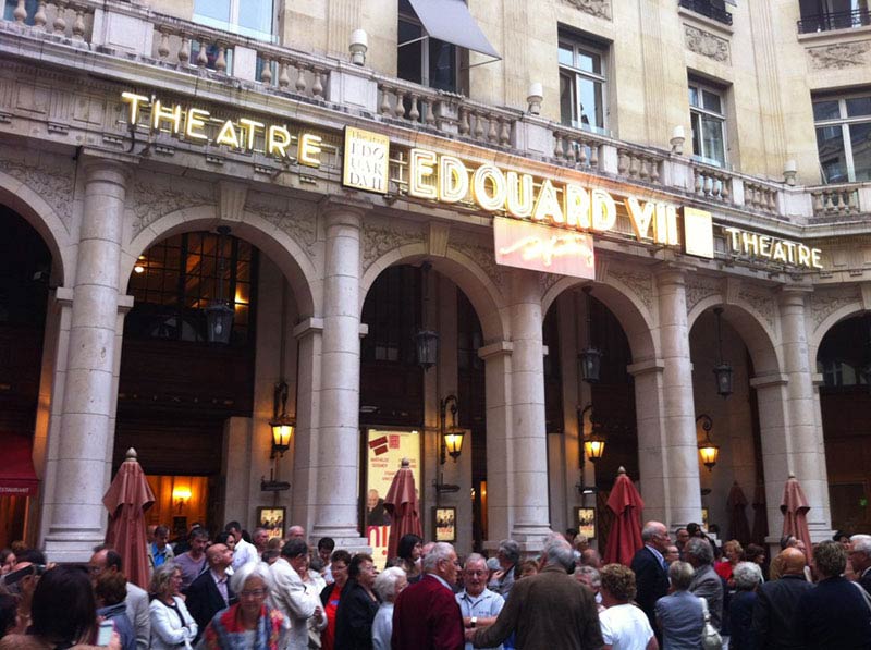 Enseignes Lettres Néons pour le Théatre Edouard 7 à Paris (75) - AFE 94
